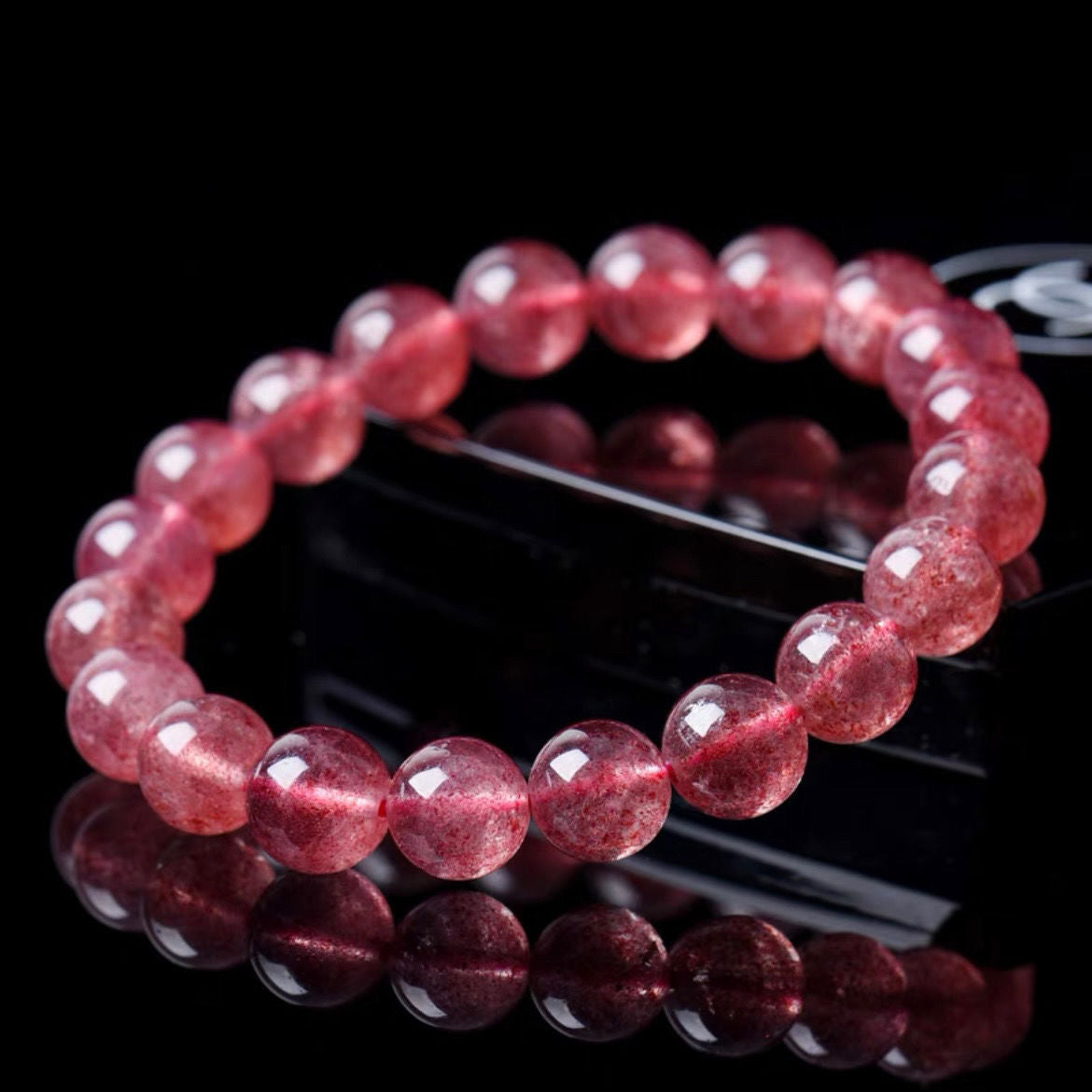 Pure Natural Strawberry Quartz Bracelet -【Attract Love & Fate】