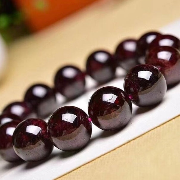 Pure Natural Garnet Bracelet -【Regulate Health & Beauty Care】