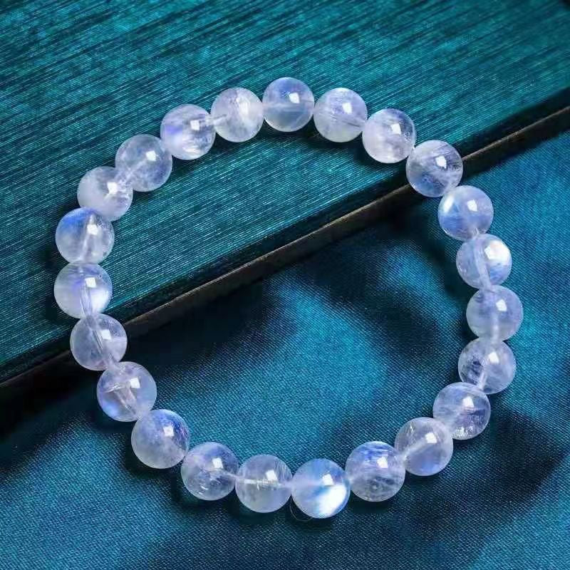 Feng Shui Moonstone Bracelet -【Attract Pure Love & Soothing Mind】