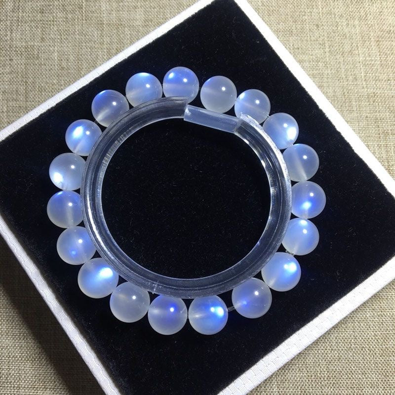 Feng Shui Moonstone Bracelet -【Attract Pure Love & Soothing Mind】