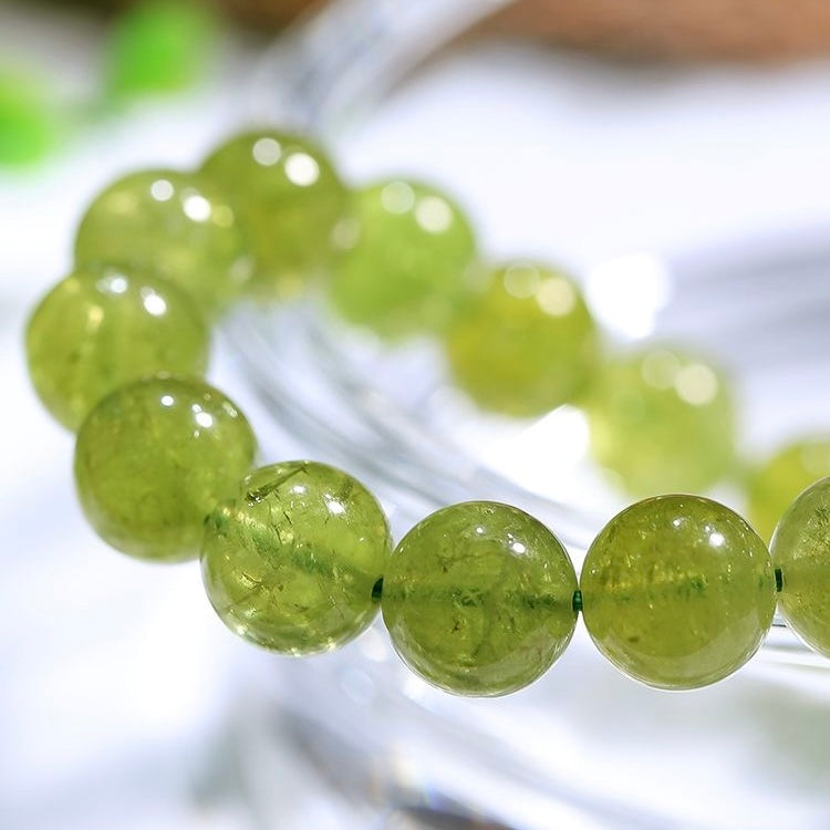 Energizing Peridot Crystal Bracelet -【Enhance Energy Aura & Relieves Anxiety】