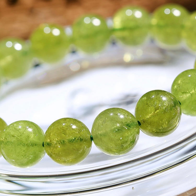 Energizing Peridot Crystal Bracelet -【Enhance Energy Aura & Relieves Anxiety】