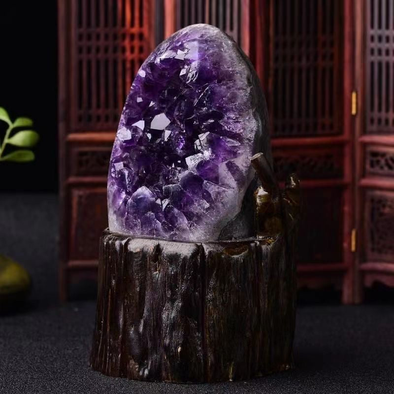 Amethyst Cave Feng Shui Wealth Attracting Ornaments -【Attracts Wealth & Empower Life】