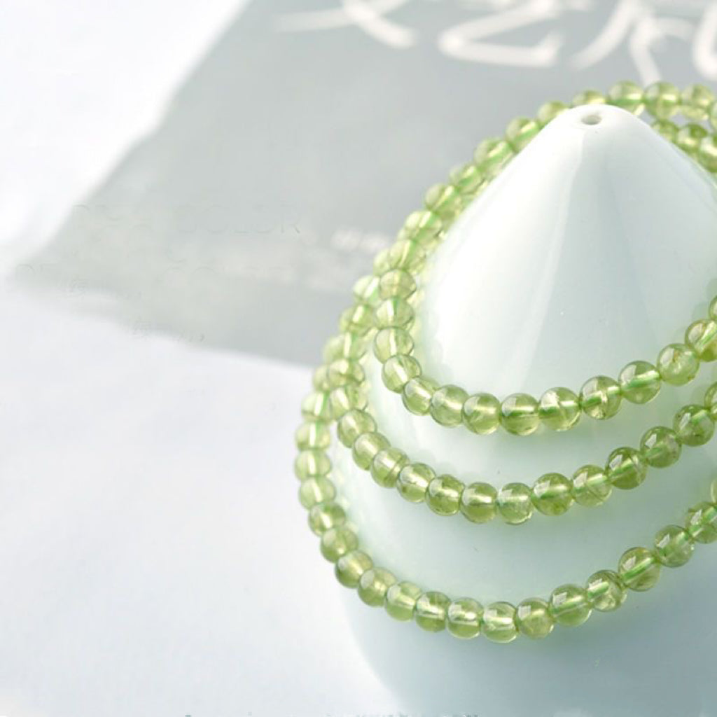 Energizing Peridot Crystal Bracelet -【Enhance Energy Aura & Relieves Anxiety】