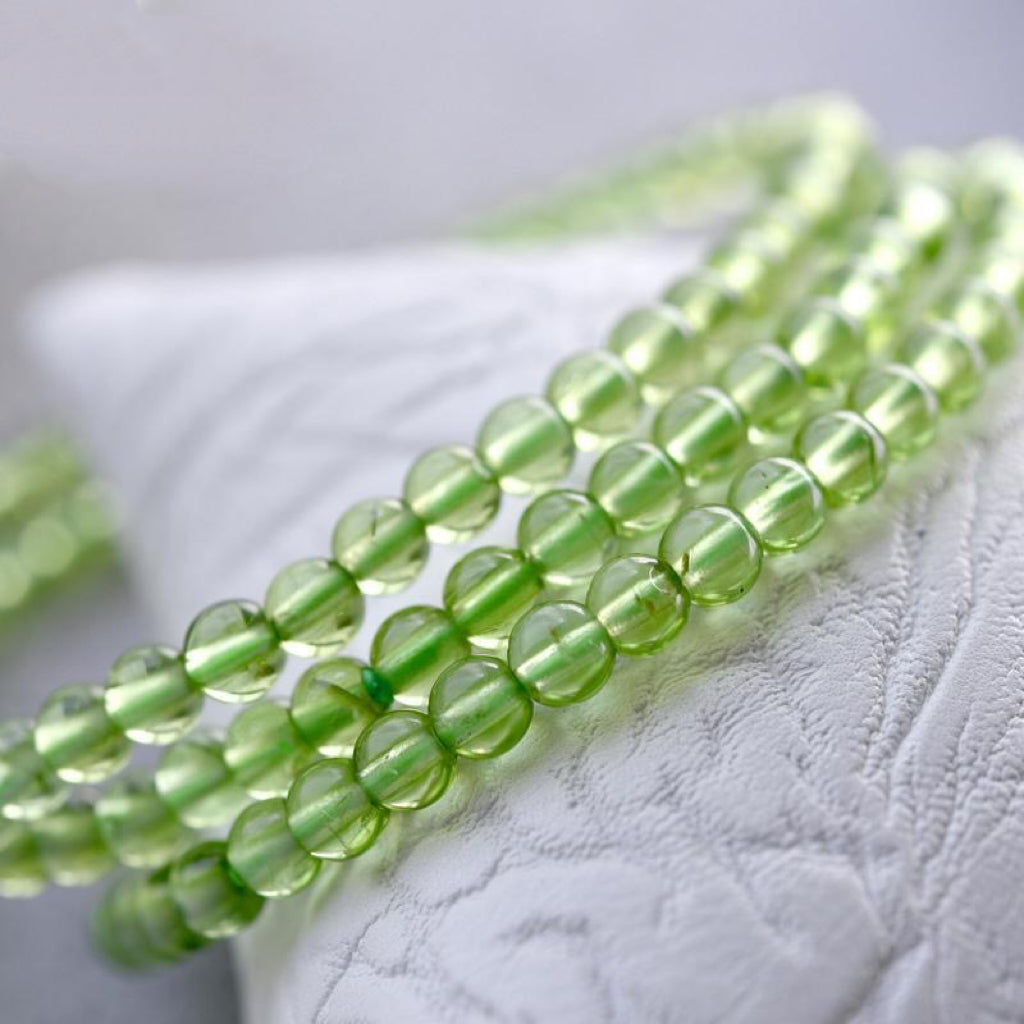 Energizing Peridot Crystal Bracelet -【Enhance Energy Aura & Relieves Anxiety】